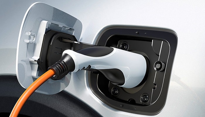 Câble de recharge voiture électrique : Lequel choisir ?